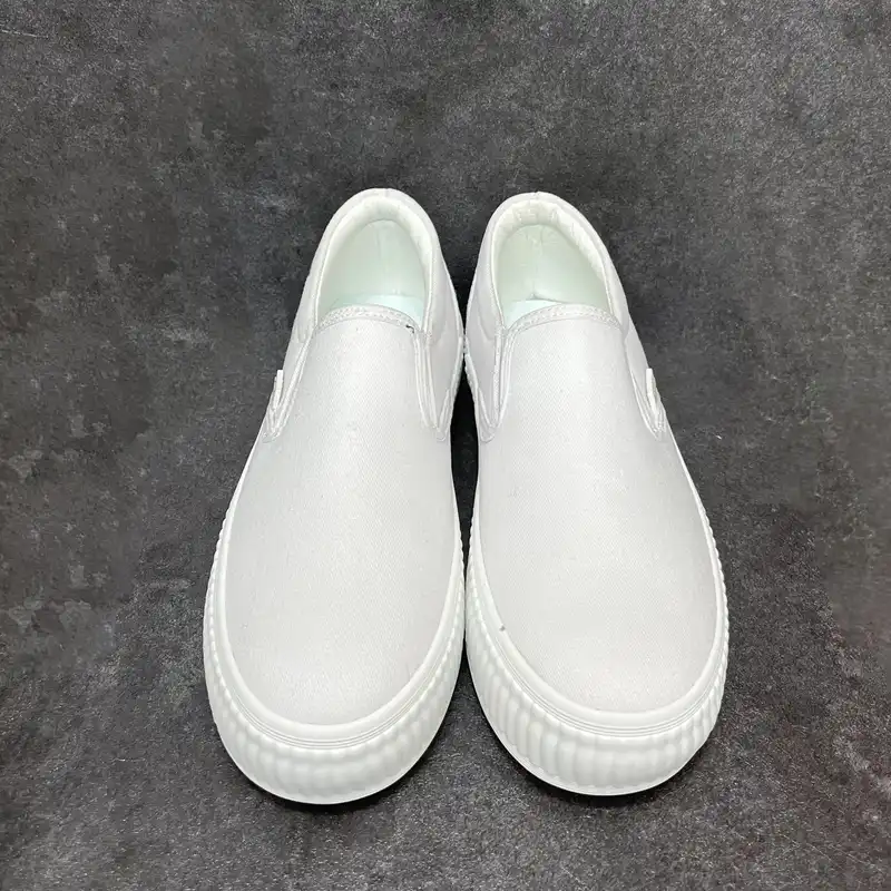 کفش روزمره زنانه مدل پونه