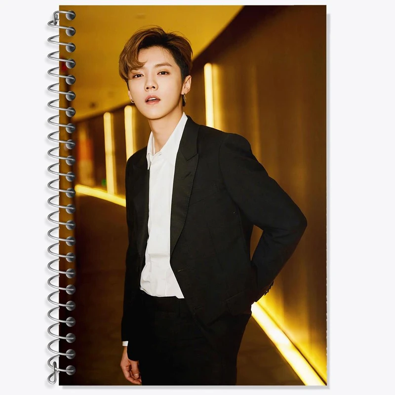 دفتر زبان 50 برگ خندالو مدل دو خط طرح لوهان گروه اکسو EXO کد 13535