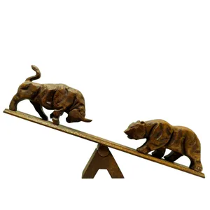 مجسمه چوبی طرح گاو و خرس مدل SR844