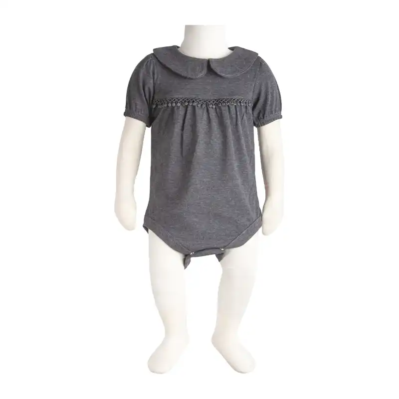 بادی آستین کوتاه نوزادی آدمک مدل گیپوردار کد 171201 رنگ نوک مدادی