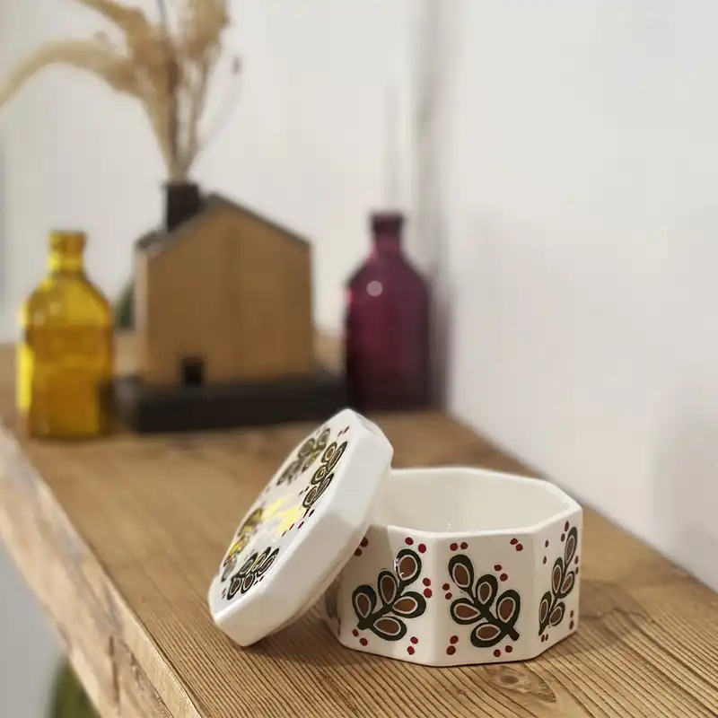 شکلات خوری سرامیکی طرح هشت ضلعی مدل تک برگ