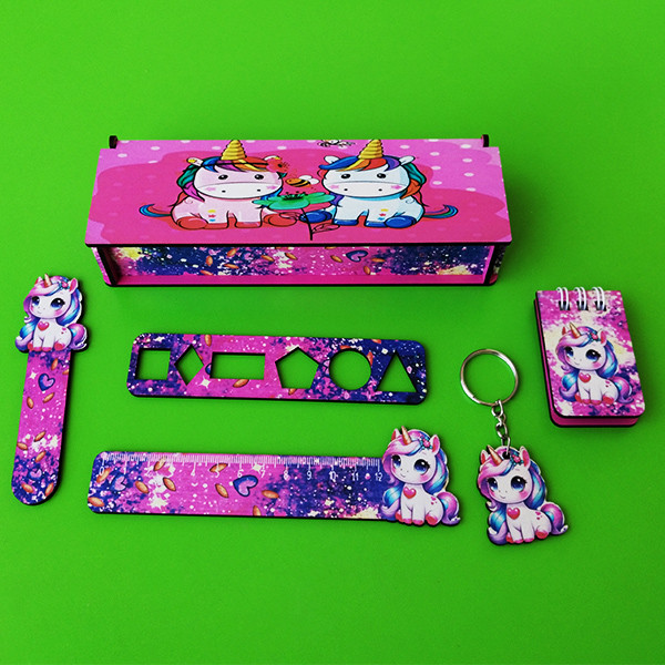 بسته لوازم تحریر مدل چوبی طرح تک شاخ کد 06 مجموعه 6 عددی