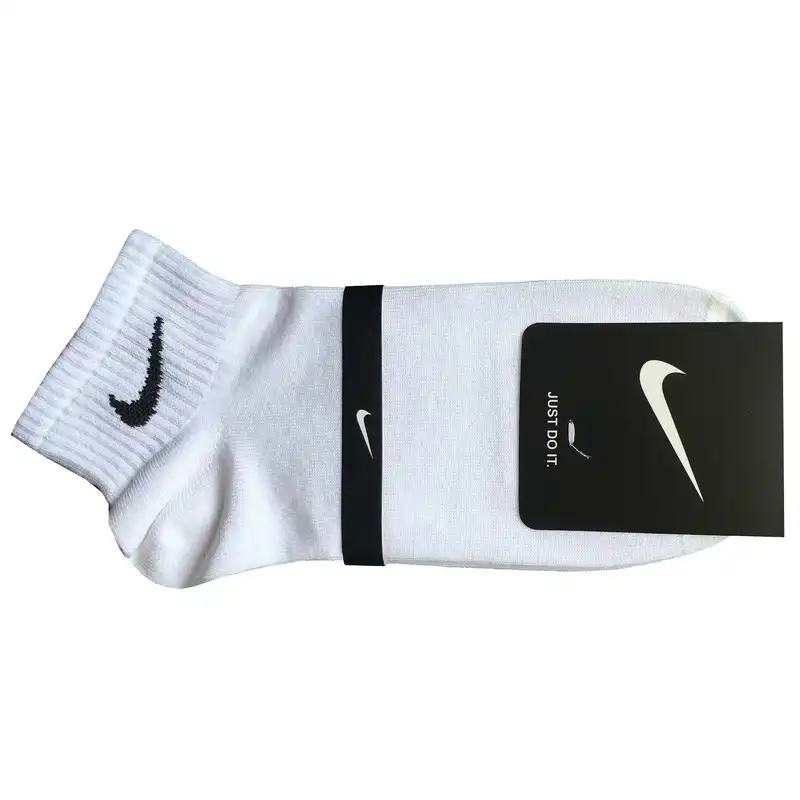 جوراب ورزشی ساق کوتاه زنانه مدل NKWH230 رنگ سفید
