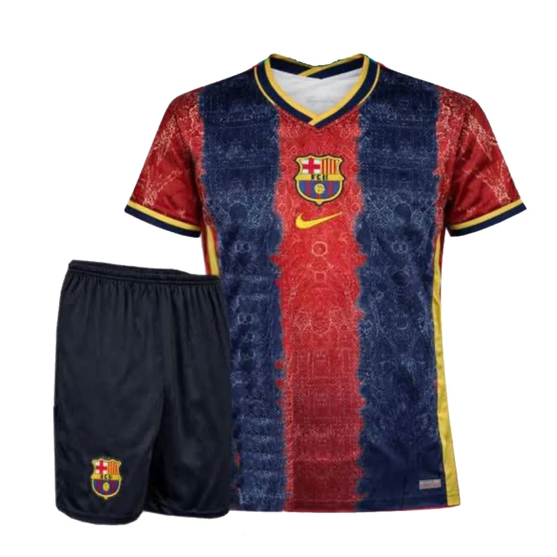 ست تی‌شرت آستین کوتاه و شلوارک ورزشی مردانه مدل بارسلونا کد Concept 2026