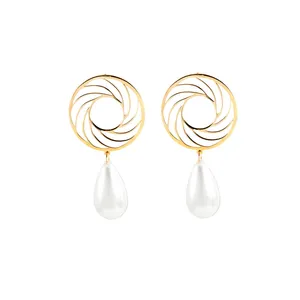 گوشواره طلا 18 عیار زنانه زیبازر کد 38916