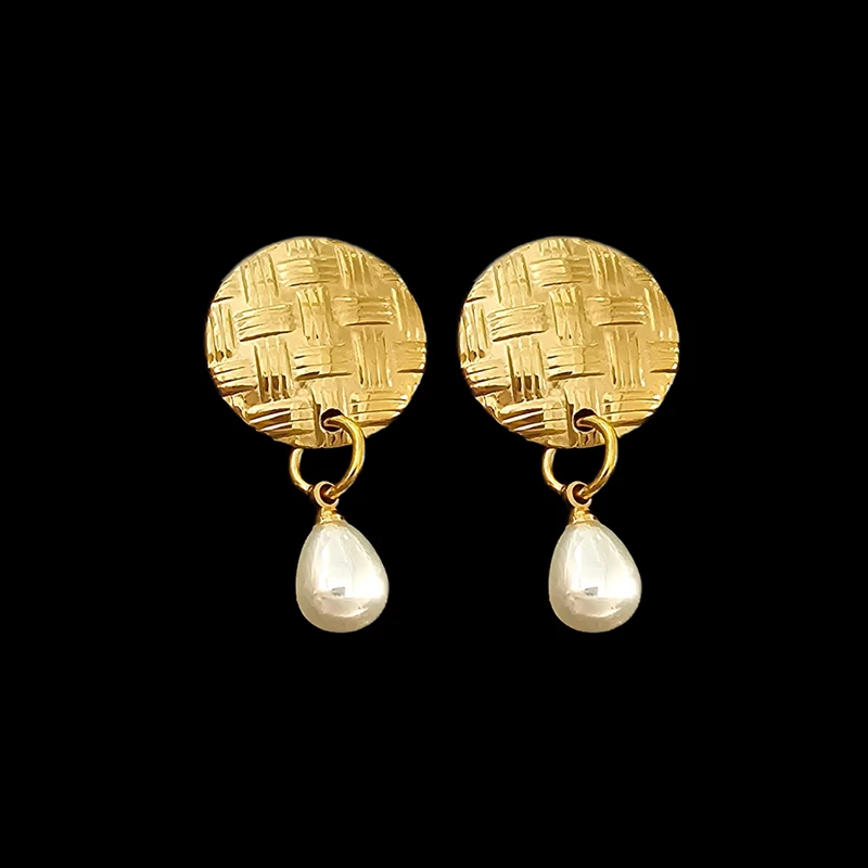 گوشواره اویز زنانه مدل مروارید اشکی