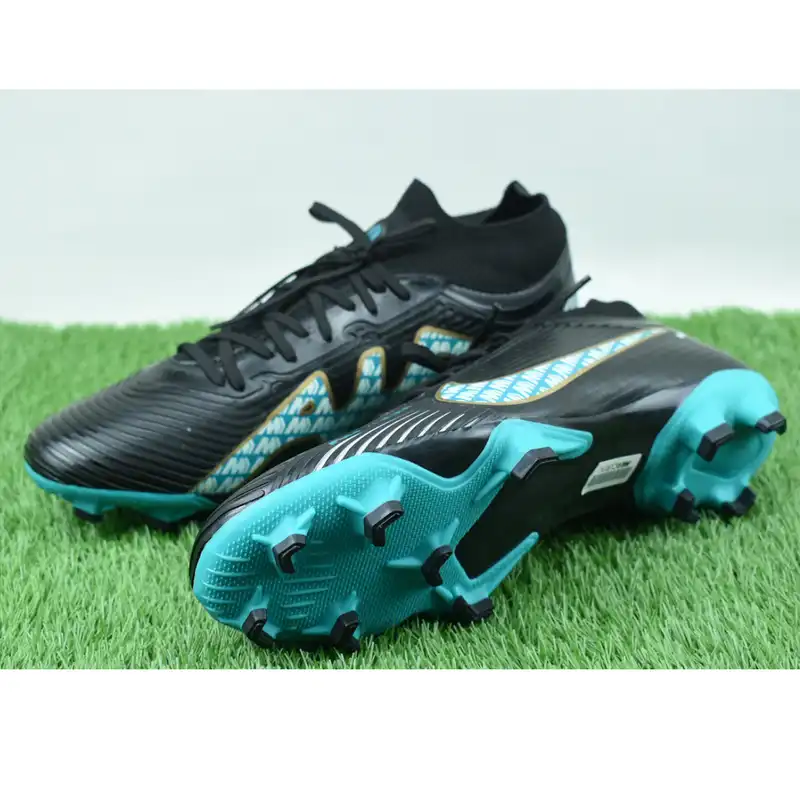 کفش فوتبال مردانه مدل ساقدار کد C-8302