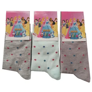 جوراب ساق بلند دخترانه مدل G3 کد 2 مجموعه 3 عددی