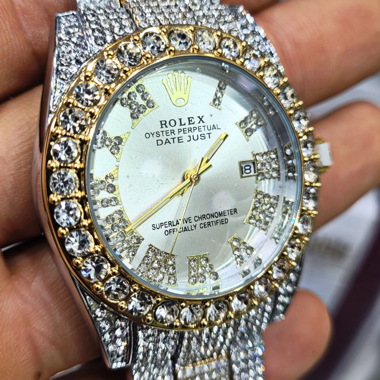 ساعت مچی عقربه‌ای مردانه  مدل فول نگین قفل مخفی