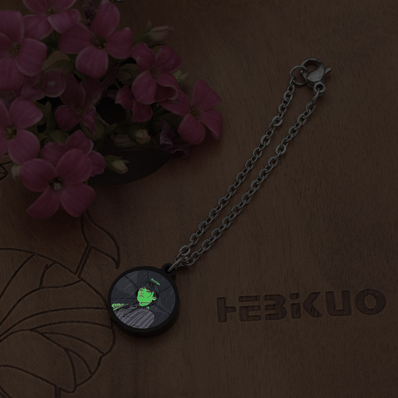 آویز ساعت زنانه ناکسیگو مدل شب تاب طرح ونزدی کد AW9050 آویز ساعت زنانه ناکسیگو مدل شب تاب طرح ونزدی کد AW9050