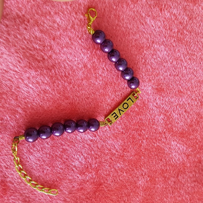 دستبند دخترانه مدل Love کد P44