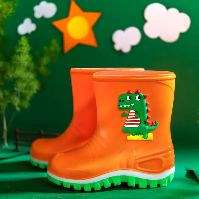 چکمه دخترانه پایون مدل داینا طرح دایناسور برجسته کد 16-O