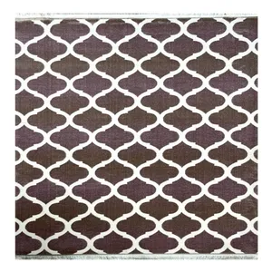 فرش ماشینی 400 شانه زمینه کرم حاشیه گلبهی مدل 204