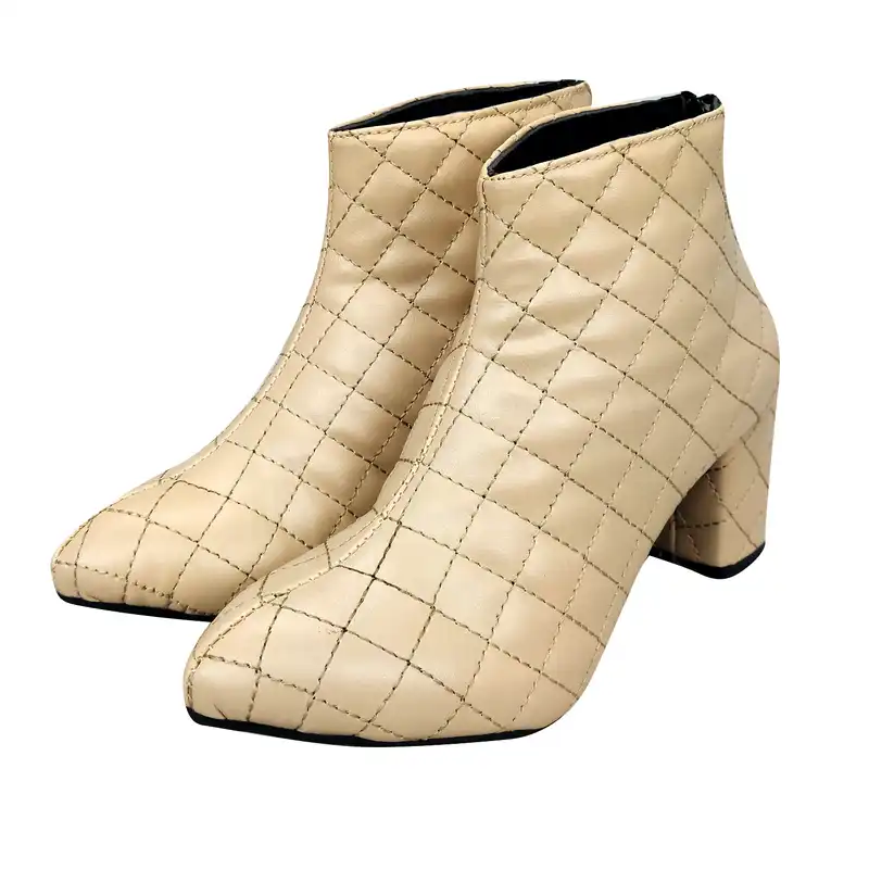 نیم بوت زنانه سیی مدل چنل دوزی کد 1711.2