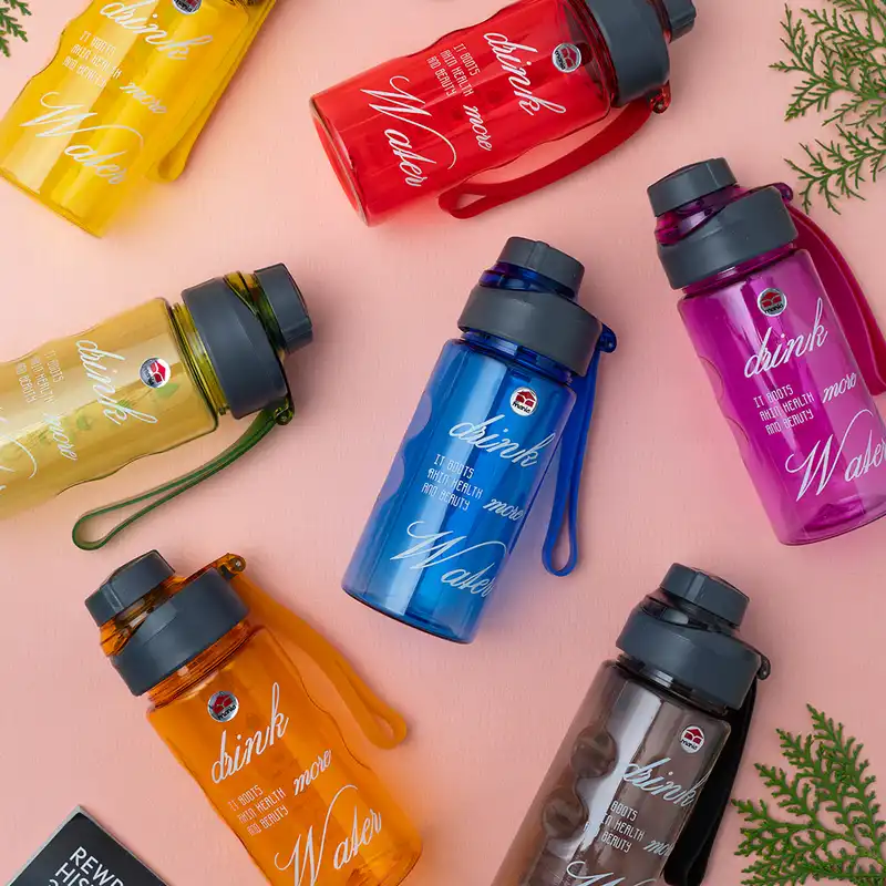 قمقمه مانیا مدل 103808 گنجایش 0.550 لیتر