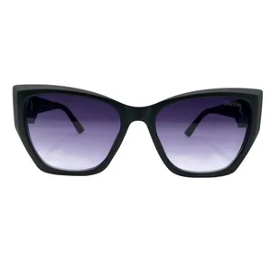 عینک آفتابی زنانه جنتل مانستر مدل 82726