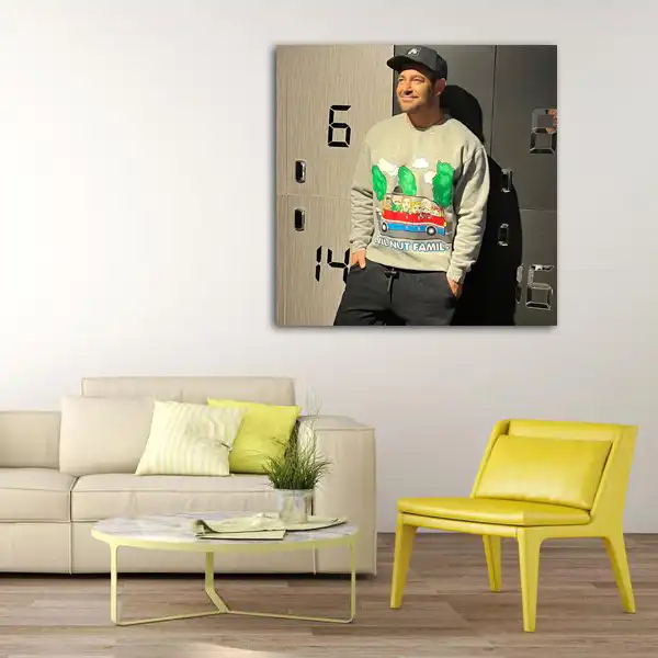 تابلو شاسی مدل محمدرضا گلزار کد 15