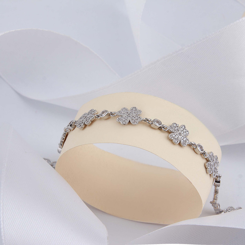 دستبند نقره زنانه بازرگانی میلادی مدل قالب جواهری نگین برلیان بدون ریزش آبکاری رادیوم کد DP_796