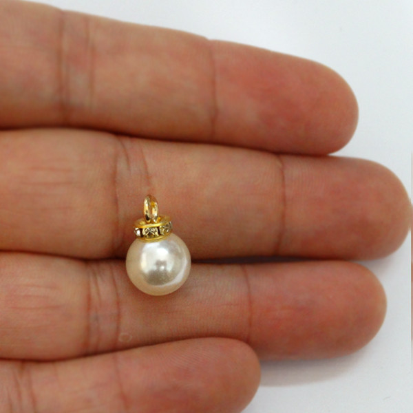 آویز گردنبند دخترانه مدل صدفی AD 572