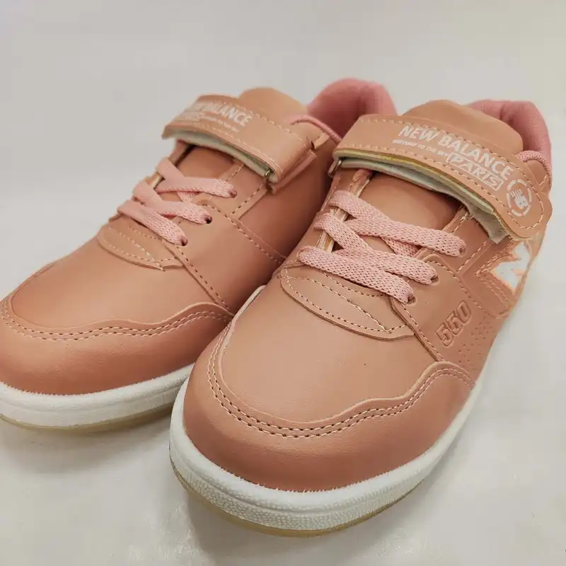 کفش مخصوص پیاده روی مدل 2024