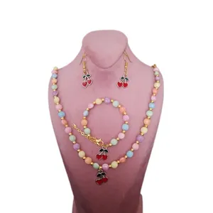 نیم ست دخترانه مدل گیلاس