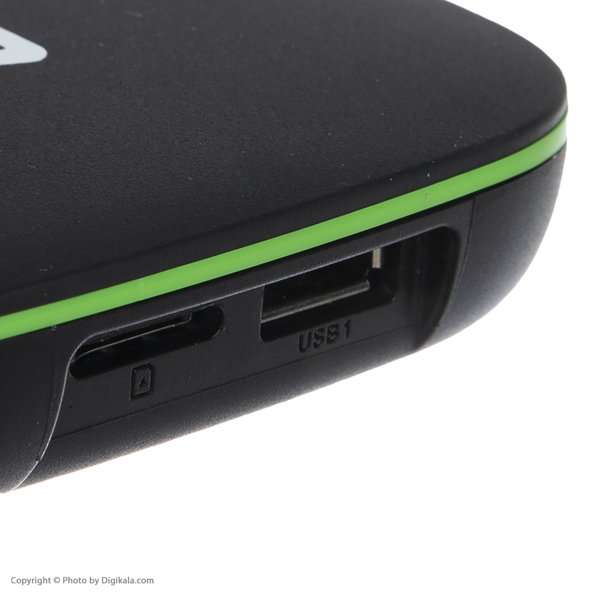 اندروید باکس اسکپتر مدل R69 به همراه ماوس بی سیم