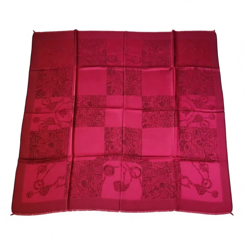 روسری زنانه مدل ژاکارد ابریشم دو رویه لمه دار کد ۰۱۴۶