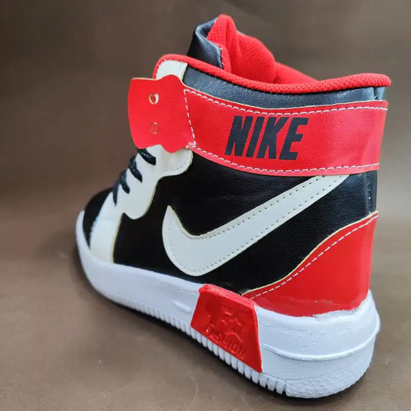 کفش مخصوص پیاده روی بچگانه مدل 2025 AA