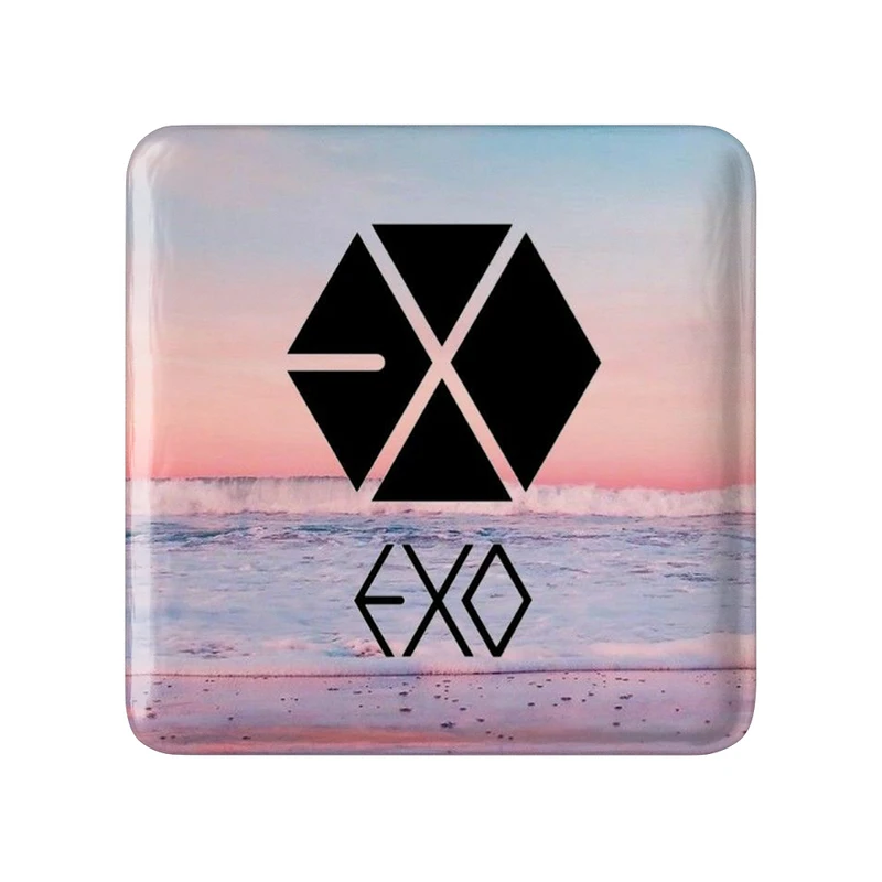 مگنت خندالو طرح گروه اکسو EXO کد 16864