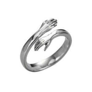 نقد و بررسی انگشتر نقره زنانه مدل آغوش توسط خریداران