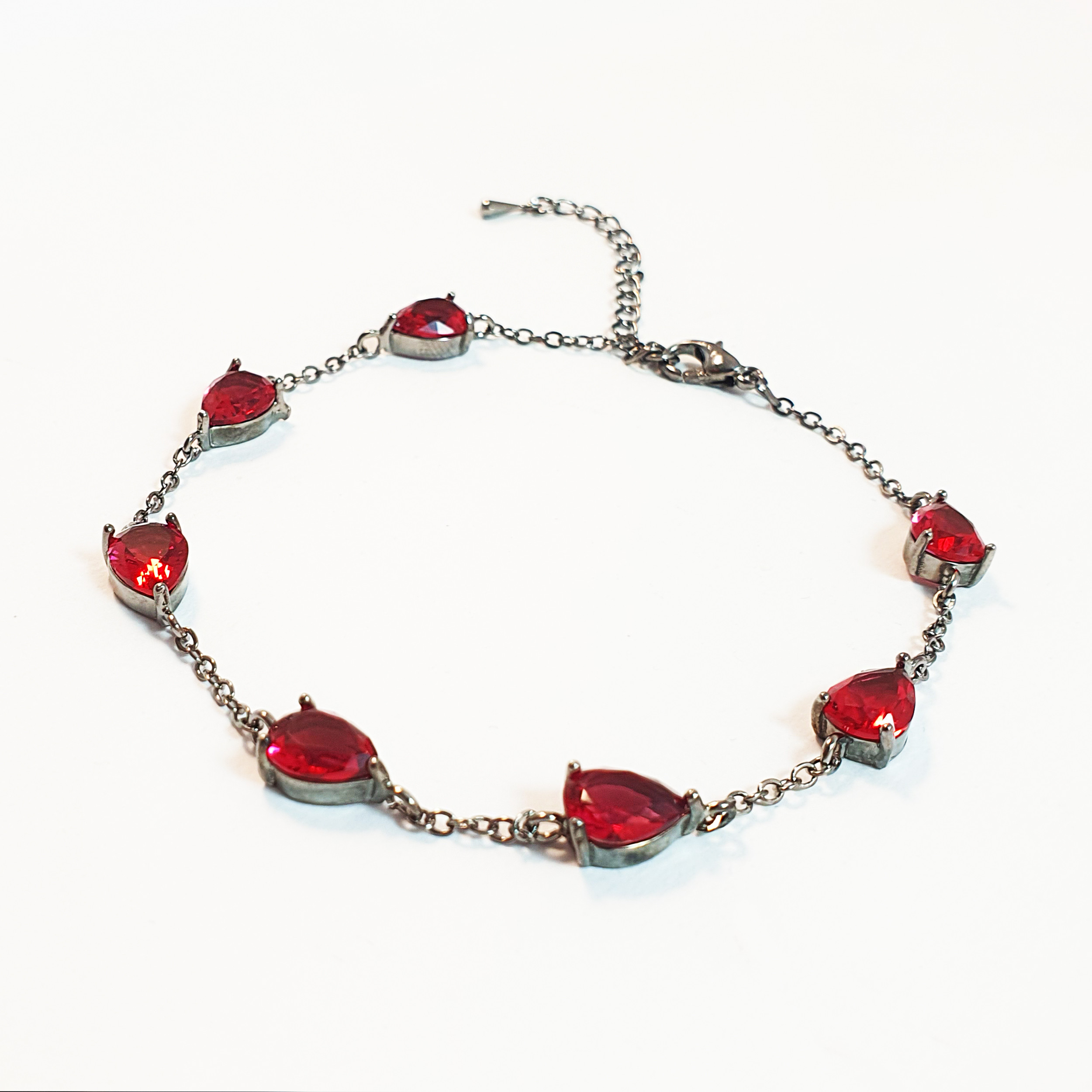 پابند زنانه مدل جواهری نگین اشکی r1003