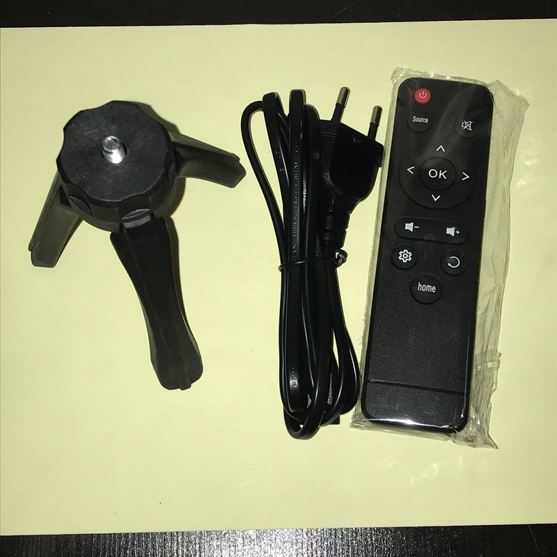 ویدئو پروژکتور مدل Germany android