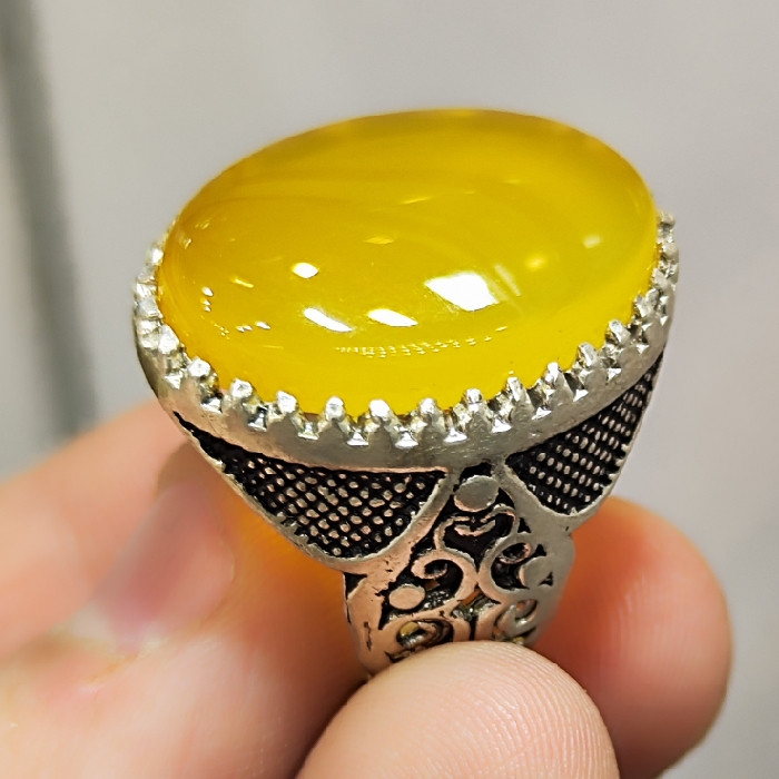 انگشتر نقره مردانه مدل سنگ عقیق شرف الشمس کد ۹۰۰