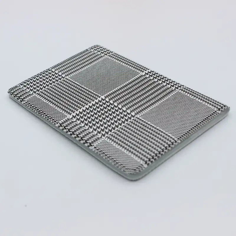 جلد پاسپورت مدل پیچازی کد IDM590