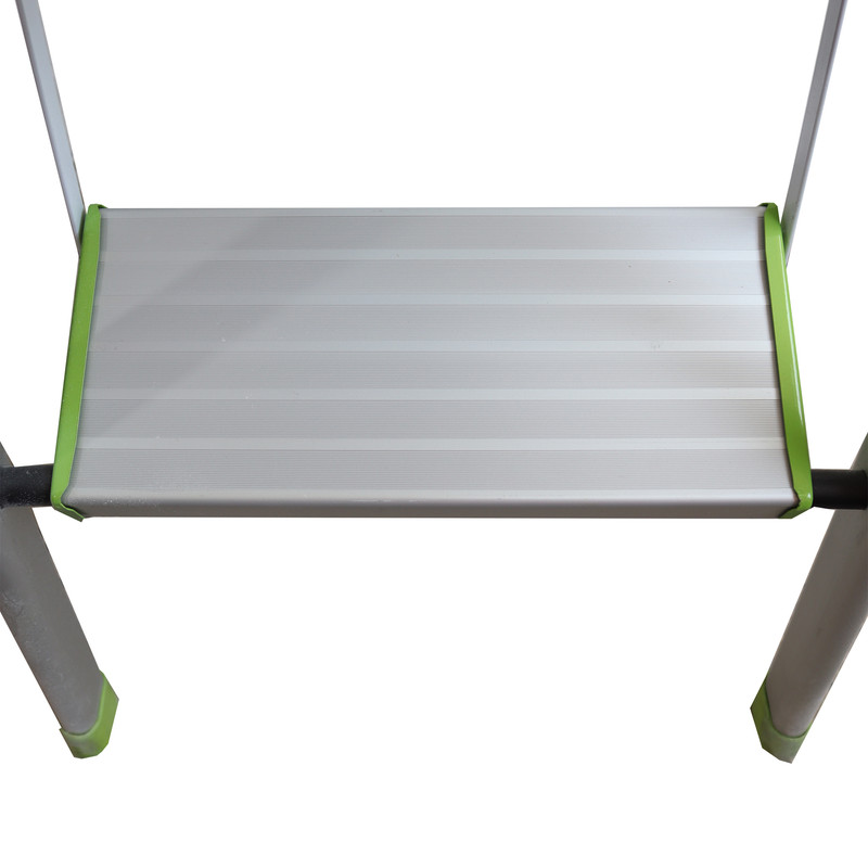 نردبان 5 پله سیلور مدل YP- ALMINIUM05