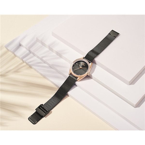 ساعت مچی عقربه ای زنانه نیوی فورس مدل NF5015 RGB