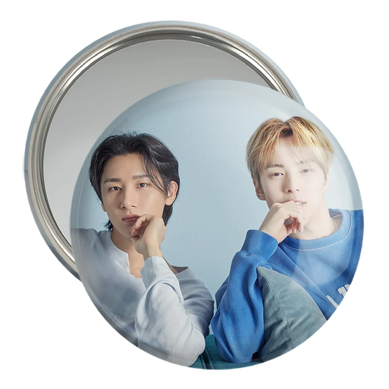 آینه جیبی خندالو مدل گروه مانستا اکس Monsta X  کد 21201