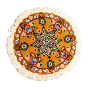 فرش دستباف نیم متری مدل گرد کد 1017