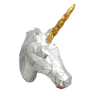 دیوارکوب دست نگار طرح اسب یونیکورن تک شاخ 