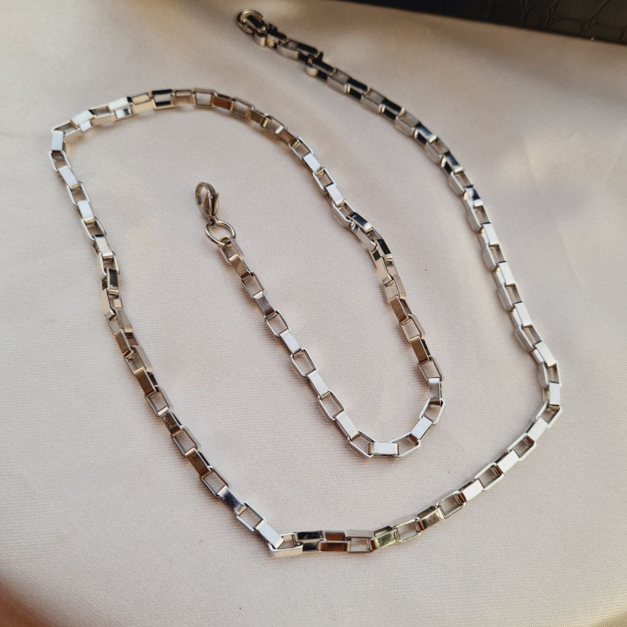 زنجیر زنانه مدل کابلی کد k3 زنجیر زنانه مدل کابلی کد k3