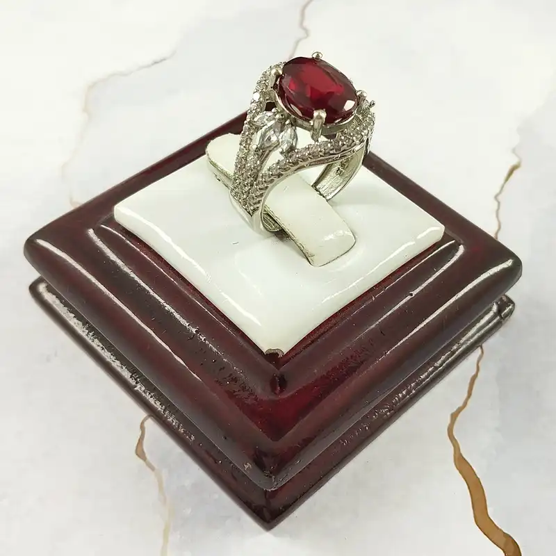 انگشتر نقره زنانه سلین کالا مدل یاقوت سرخ کد 54