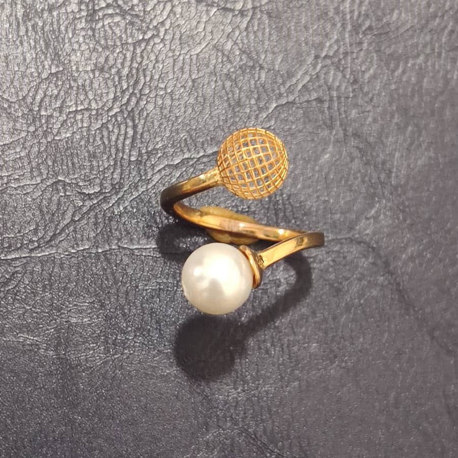 انگشتر طلا 18 عیار زنانه قیراط مدل GH52