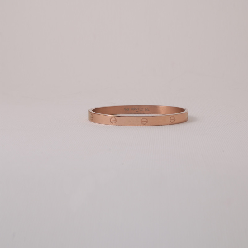 دستبند زنانه کارتیه مدل 0225 دستبند زنانه کارتیه مدل 0225