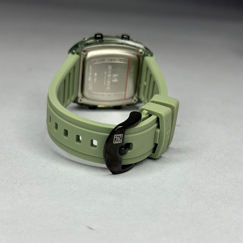 ساعت مچی عقربه ای زنانه نیوی فورس مدل f7102