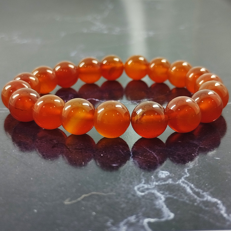 دستبند سلین کالا مدل سنگ عقیق سرخ اسپرت کد 114 دستبند سلین کالا مدل سنگ عقیق سرخ اسپرت کد 114