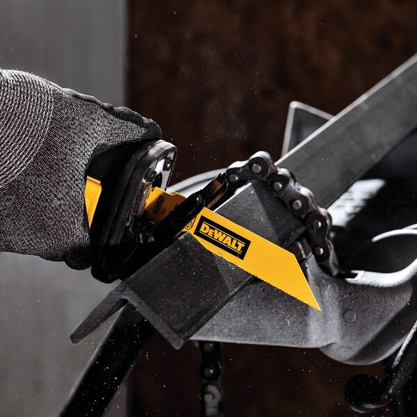 تیغه اره افقی بر دیوالت مدل DT2385