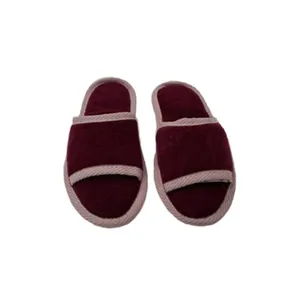 دمپایی حوله ای برق لامع مدل جلوباز کویر