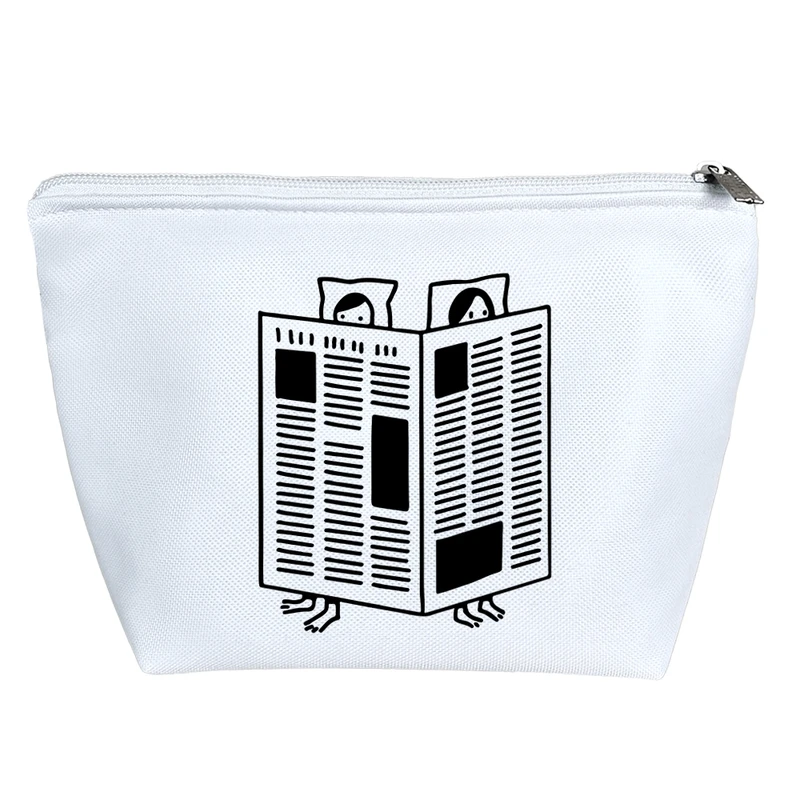 کیف لوازم آرایش دخترانه خندالو مدل روزنامه کد 7768