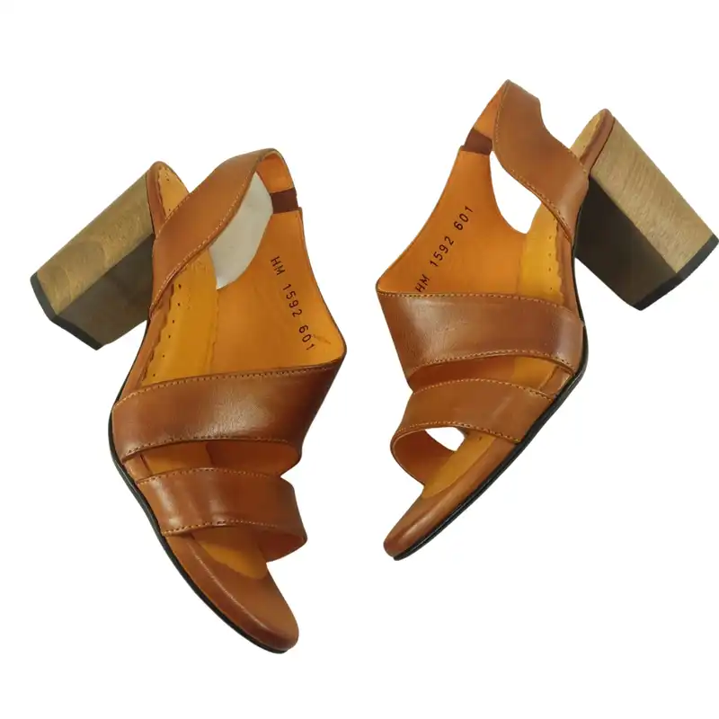 صندل زنانه مدل چرم طبیعی کد 660.1