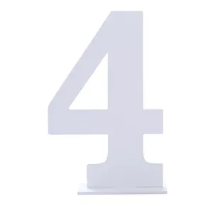 استند تولد مدل عدد 4